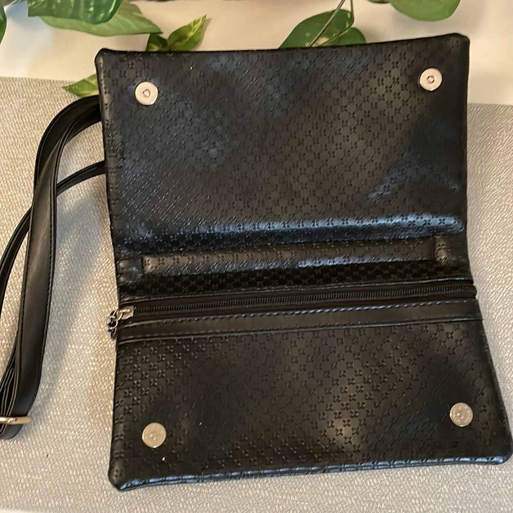 Jing Pin Black Crossbody - Gem